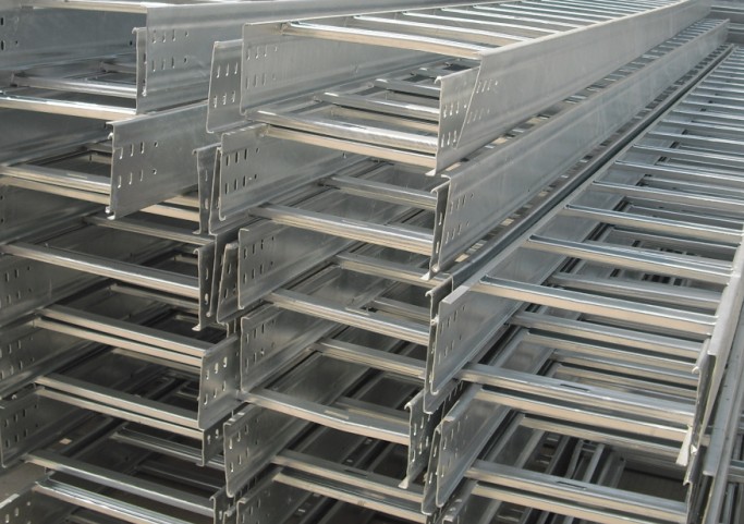 梯级式钢制电缆桥架 结构、制造与应用